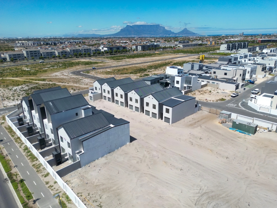 3 Bedroom Property for Sale in Sandown Western Cape